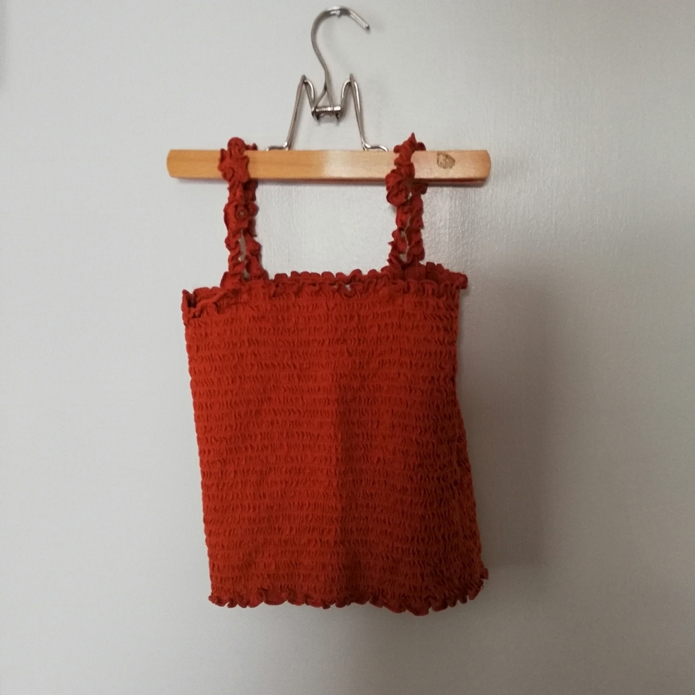 Twik lettuce crop top